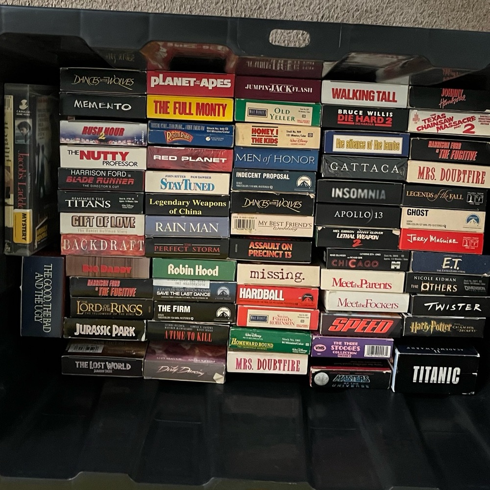 💫 Donated💫 Lot/8 MAKE ‘n OFFER Choose 8 VHS Movies 80’s 90’s 2000’s more - Picture 3 of 11